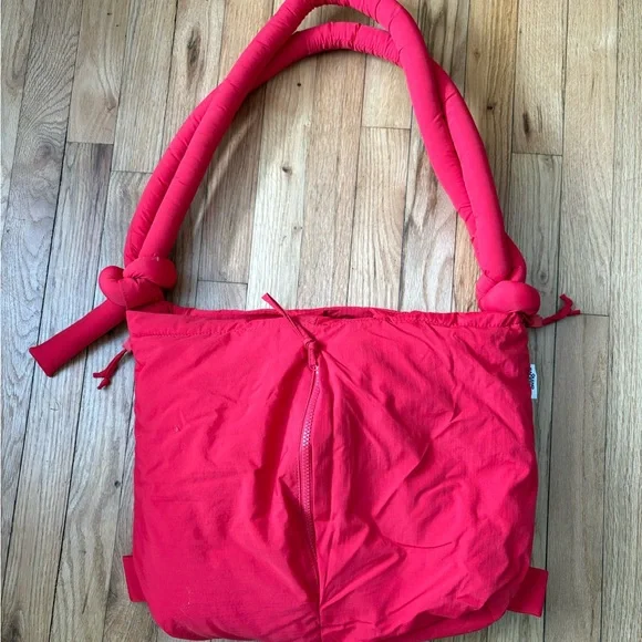 Olend Ona Red Bag - Picture 2 of 2